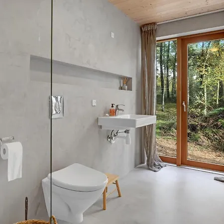 Stunning In With Kitchen