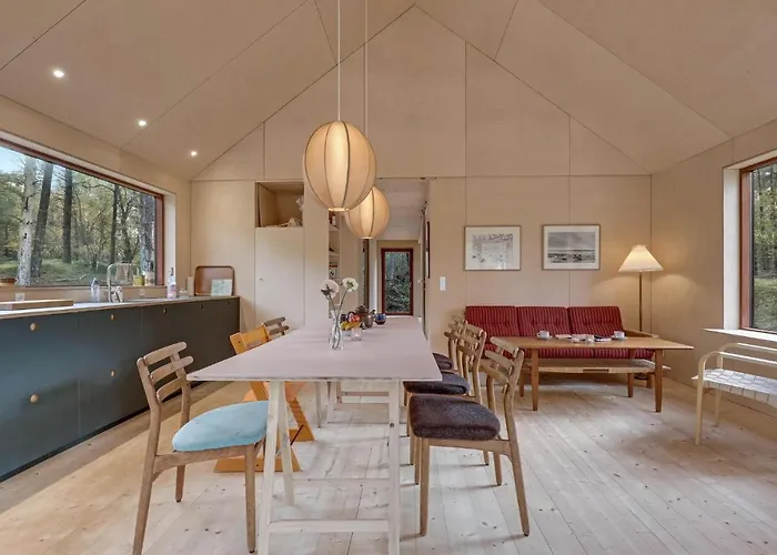 Stunning In With Kitchen *