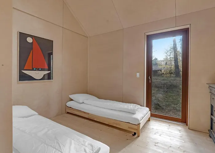 Stunning In With Kitchen Neksø